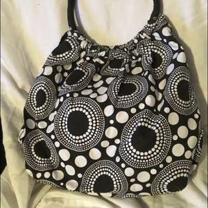 Black and white pattern hobo bag